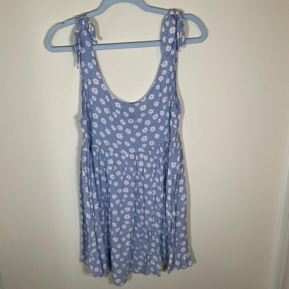 Forever 21 Blue & White Floral Tie Strap Babydoll Mini Dress